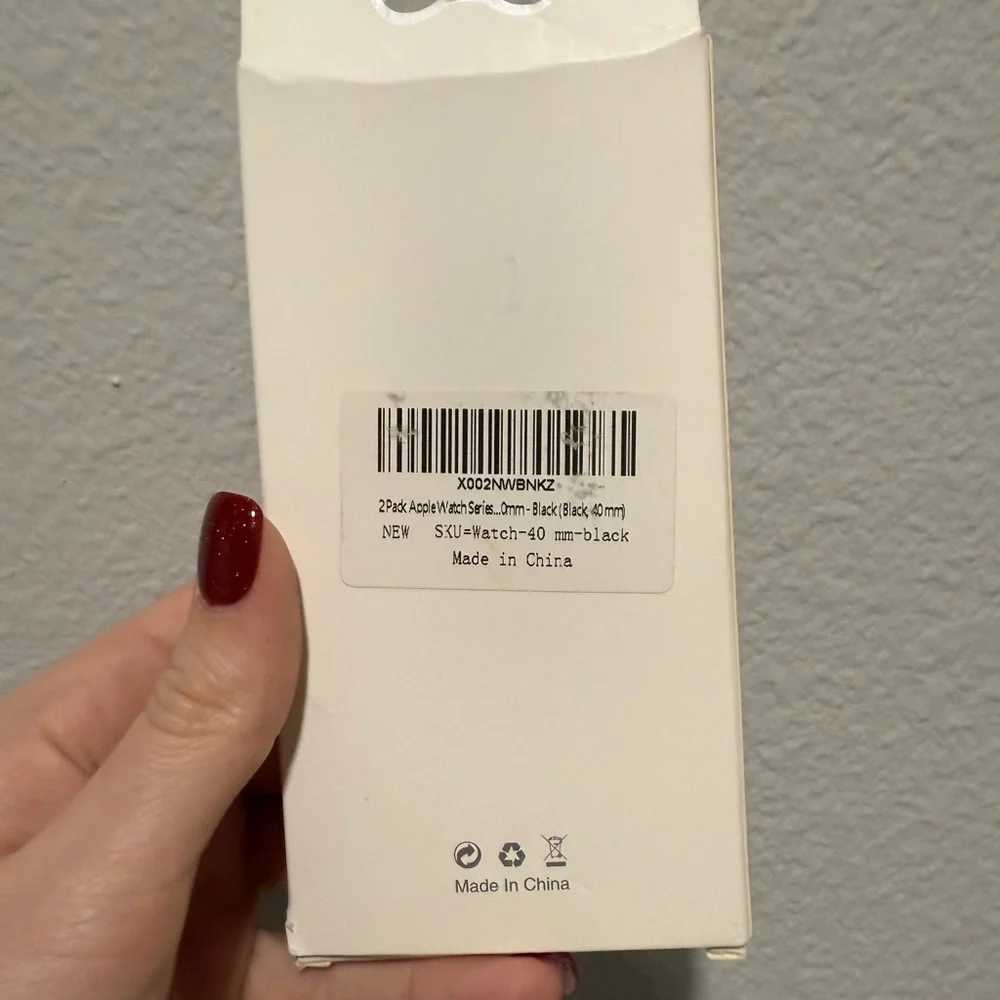 Apple Watch Screen Protectors & Cases